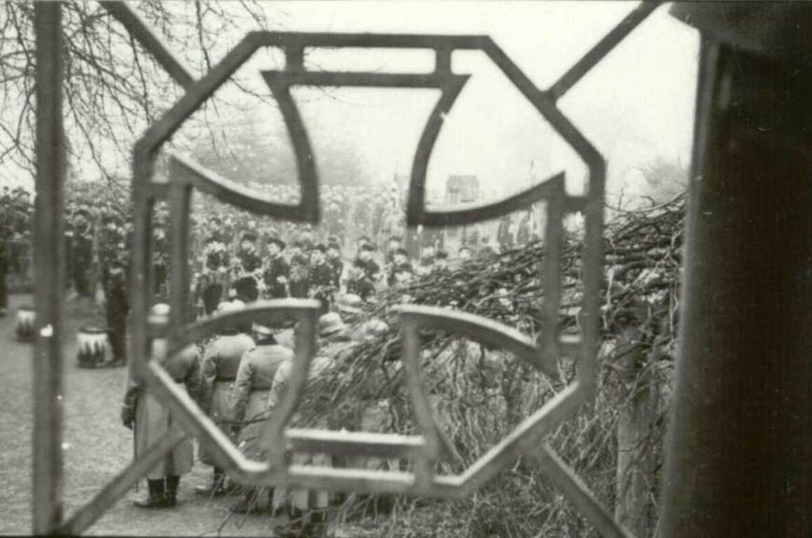 3. Cérémonie de commémoration au cimetière militaire de Clausen